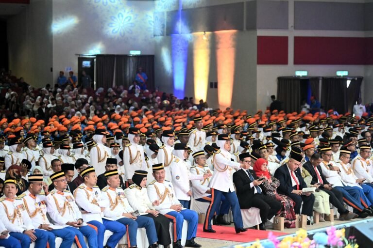 Suasana Majlis Istiadat Pentauliahan KOR SISPA Peringkat Kebangsaan Kali Ke-17 Tahun 2026 di UPSI.